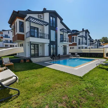 Lins House 1 فتحية